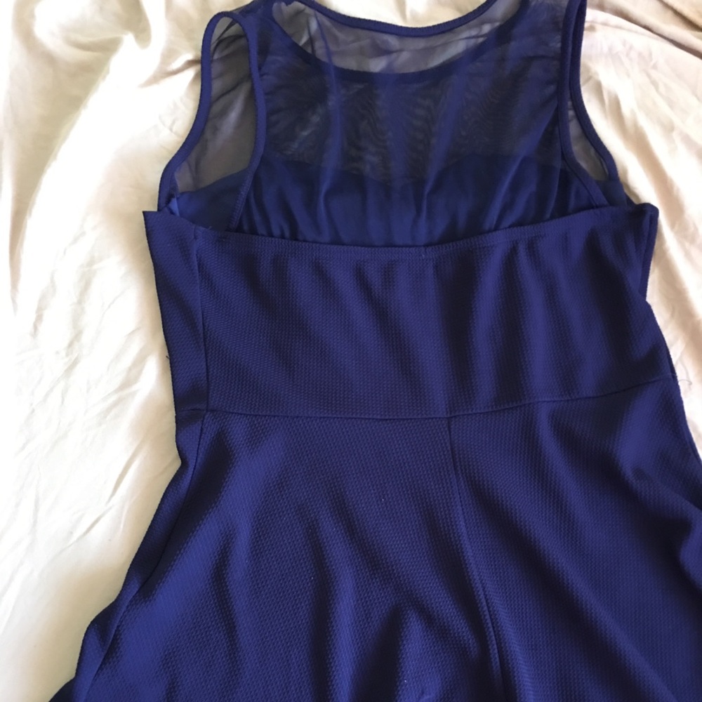 Dress - Picture 2 of 2